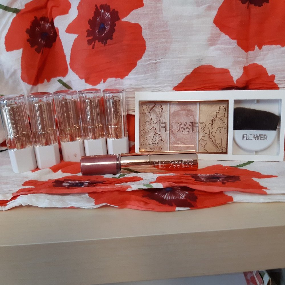 Flower Beauty highlight and lipstick bundle